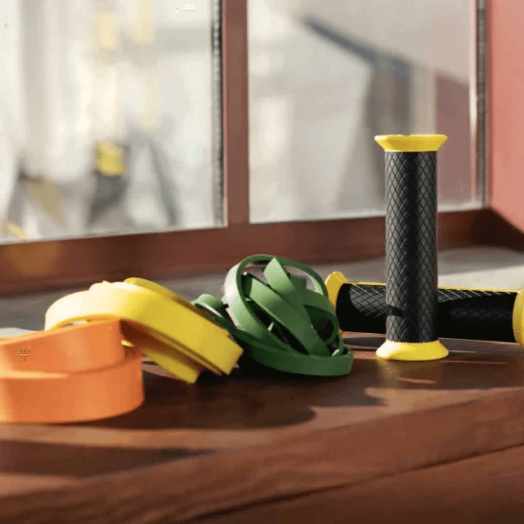 Bandit Kit (comes with 4 strength bands: TRX-ER-BAND-5/15 x 2; TRX-ER-BAND-15/30 x 2)