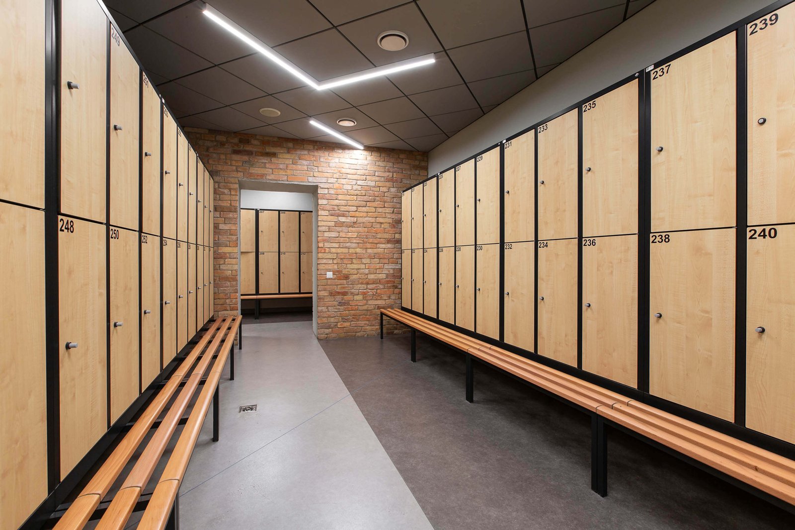 Kuldīgas novada Sporta skolas baseins, foto 1