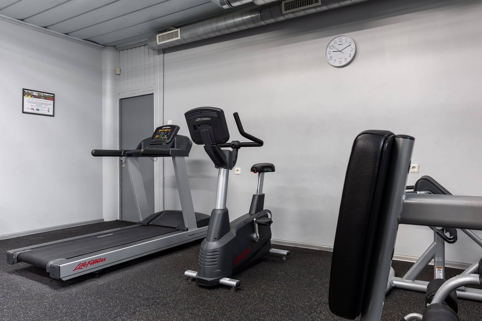 Ķekavas sporta kluba trenažieru zāle, foto 8
