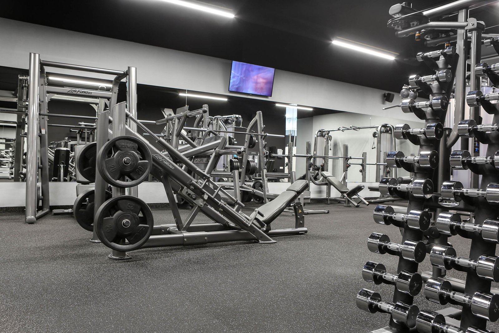 X-fitness klubs, foto 1