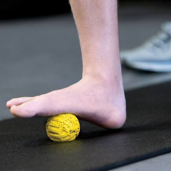 FOOT MASSAGE BALL